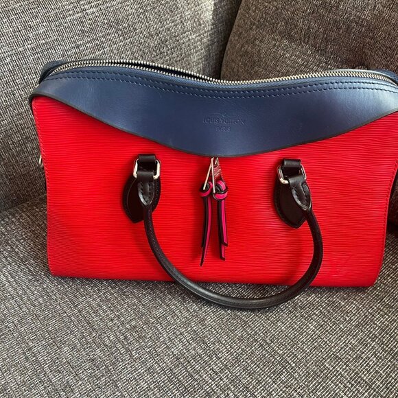 AUTHENTICATED LOUIS VUITTON BLUE AND RED BAG - Picture 1 of 2